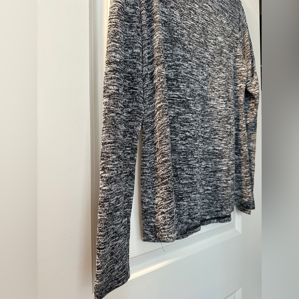 No Boundaries Black and White Knit Hoodie - Picture 5 of 5
